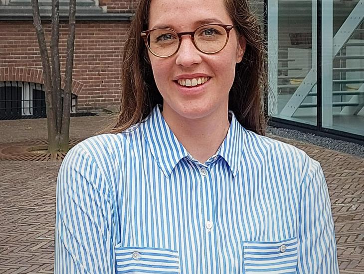 Portret van psychologe Ruth Gonschorrek.